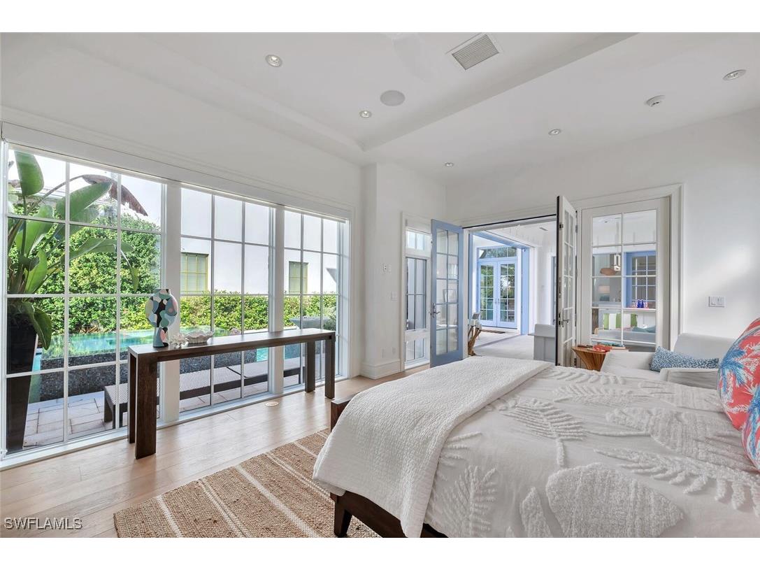 982 9th Avenue S Naples FL 34102 225074849 image28