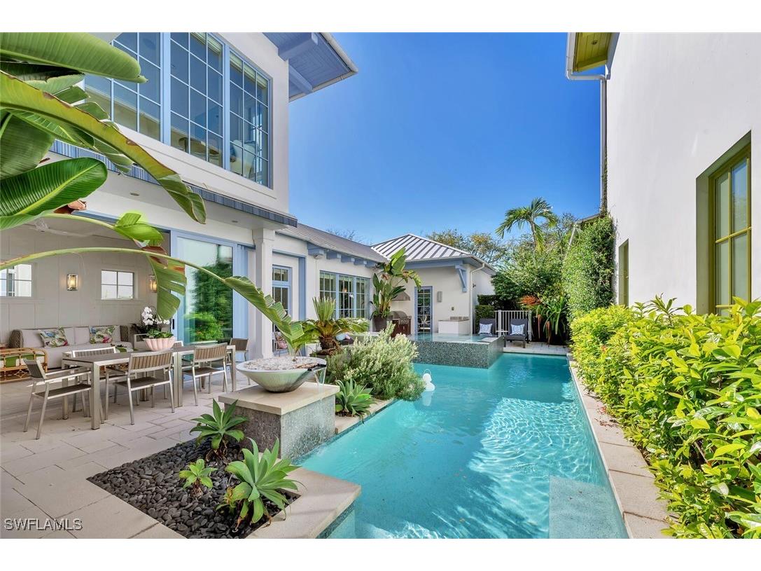 982 9th Avenue S Naples FL 34102 225074849 image38