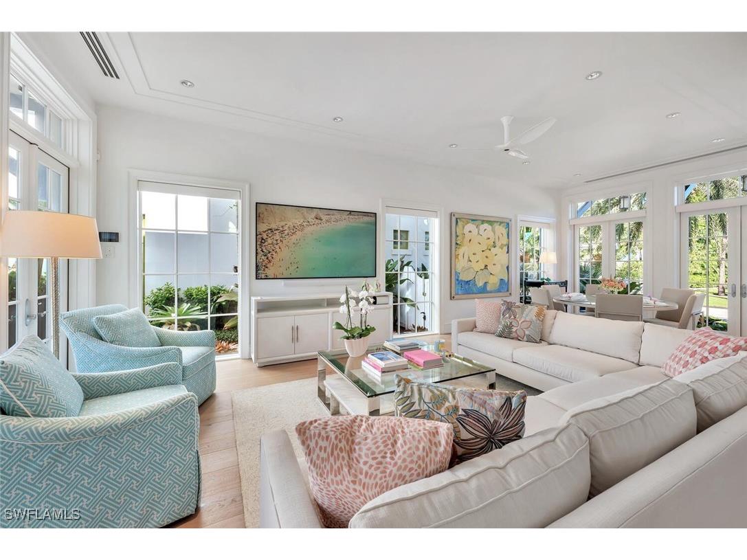 982 9th Avenue S Naples FL 34102 225074849 image4