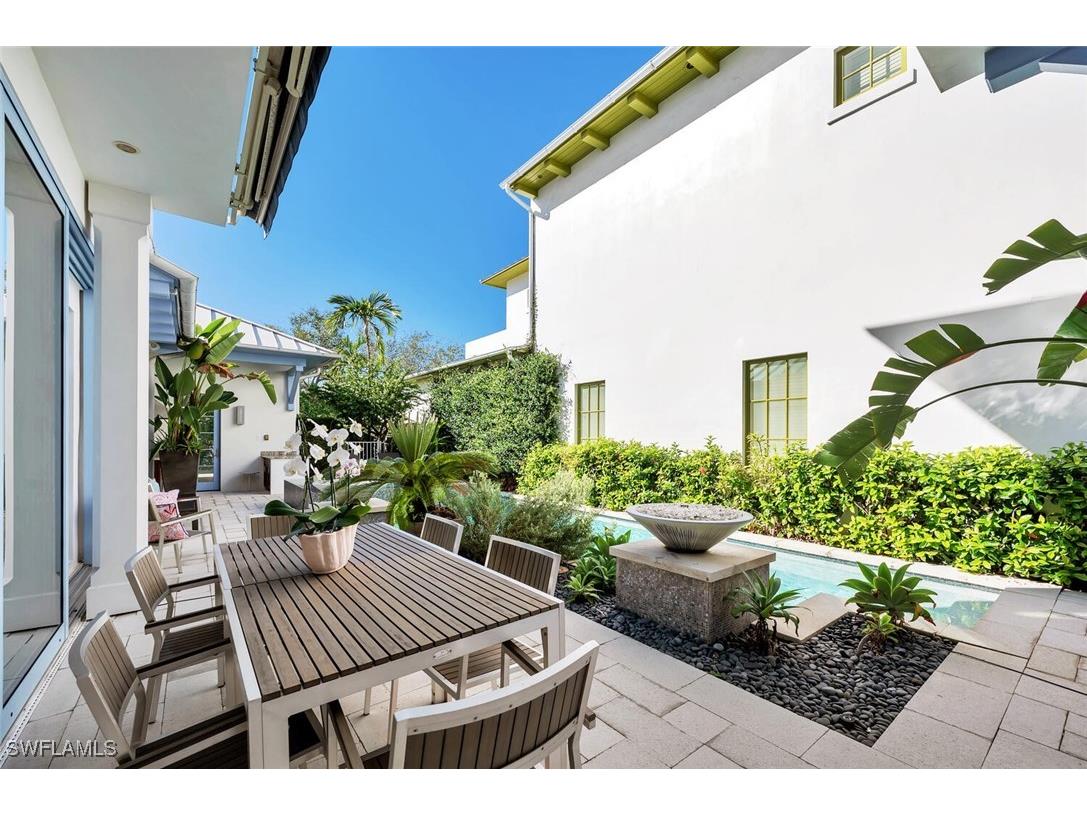 982 9th Avenue S Naples FL 34102 225074849 image41