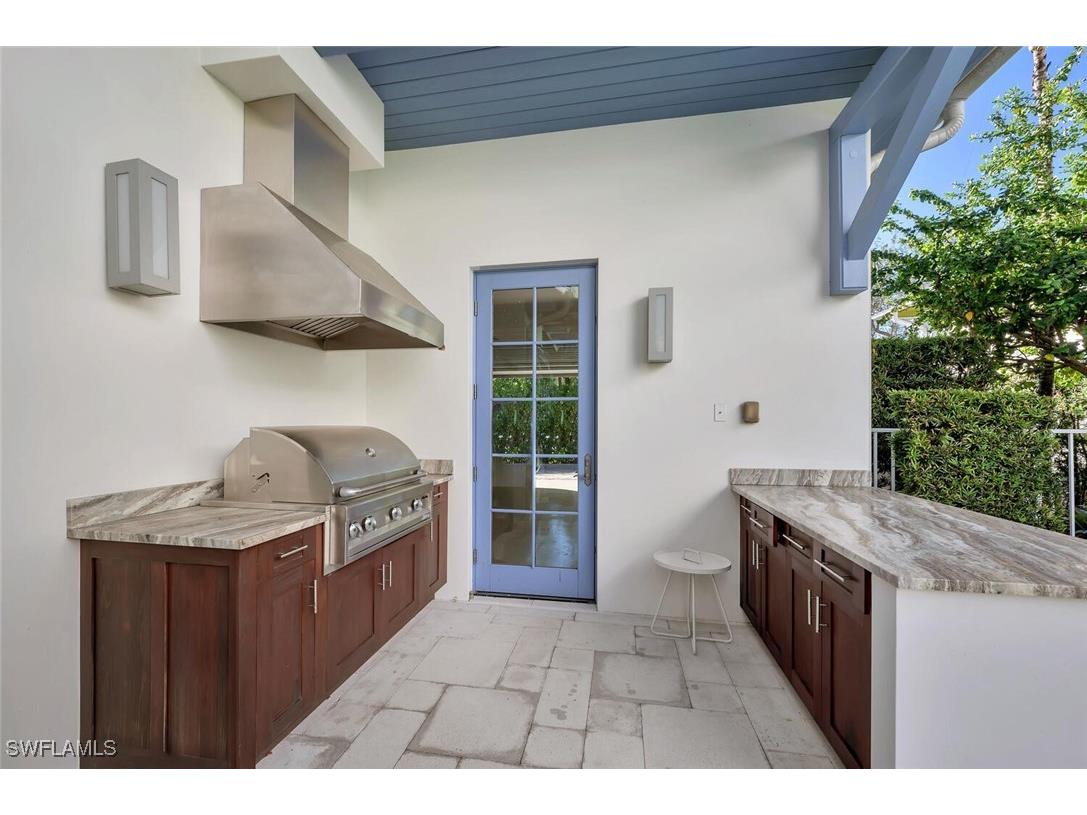 982 9th Avenue S Naples FL 34102 225074849 image43