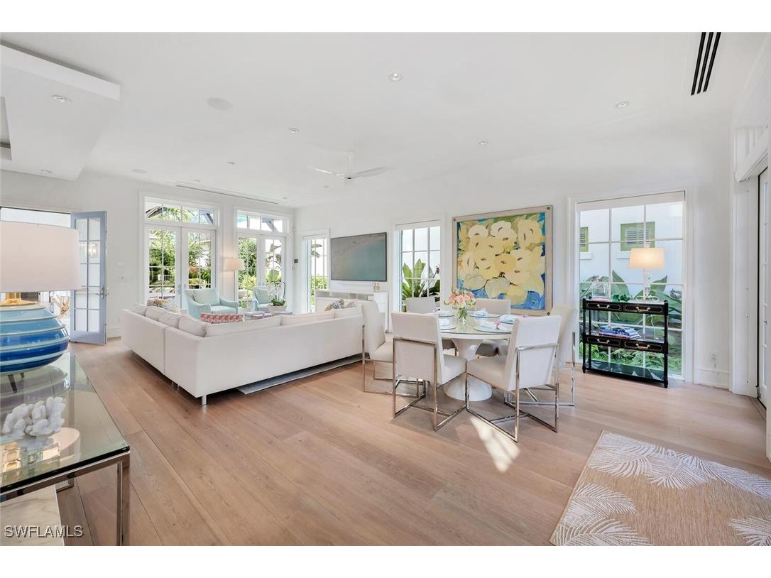 982 9th Avenue S Naples FL 34102 225074849 image6