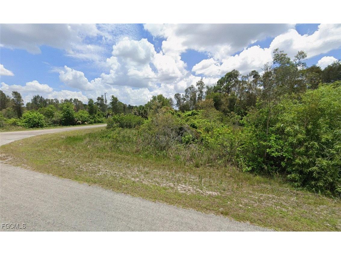 982 Plantation Road Lehigh Acres FL 33974 2026003766 image1