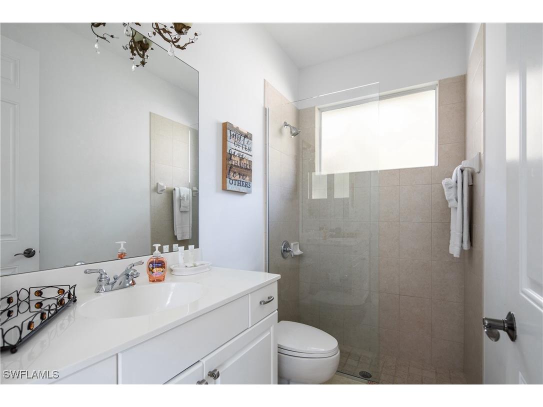 982 Tivoli Court Naples FL 34104 225069751 image38