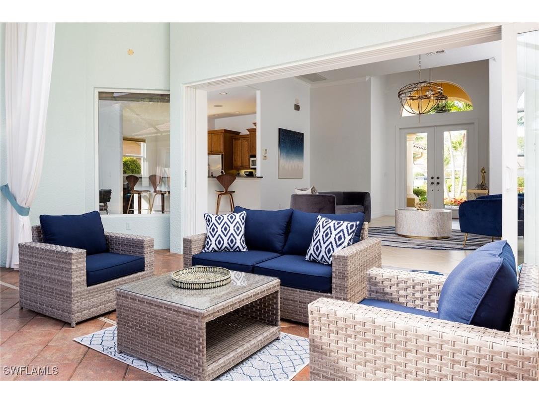 982 Tivoli Court Naples FL 34104 225069751 image4