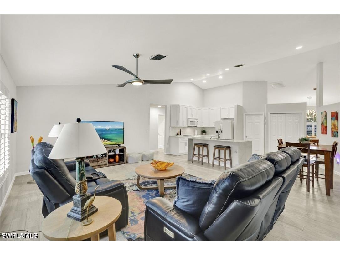 9820 Alhambra Lane Bonita Springs FL 34135 226013258 image4