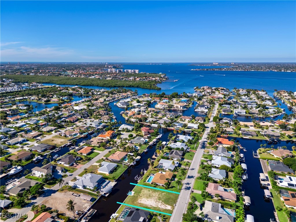 9821 Cypress Lake Drive Fort Myers FL 33919 2025020719 image19