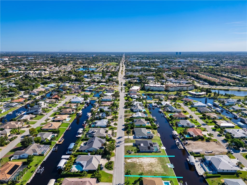 9821 Cypress Lake Drive Fort Myers FL 33919 2025020719 image22