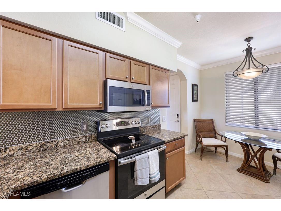  Naples FL 34113 225052469 image8