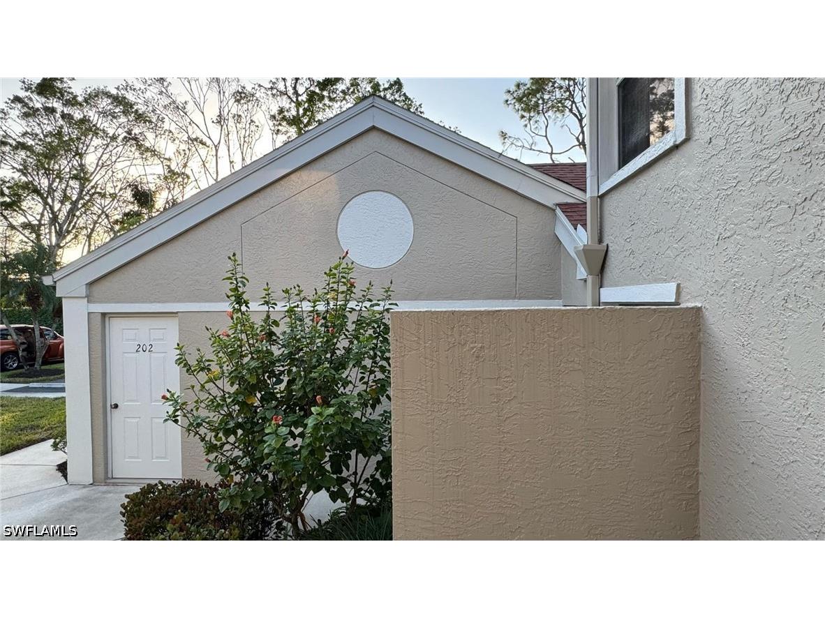 9828 Luna Circle #H202 Naples FL 34109 226020025 image36