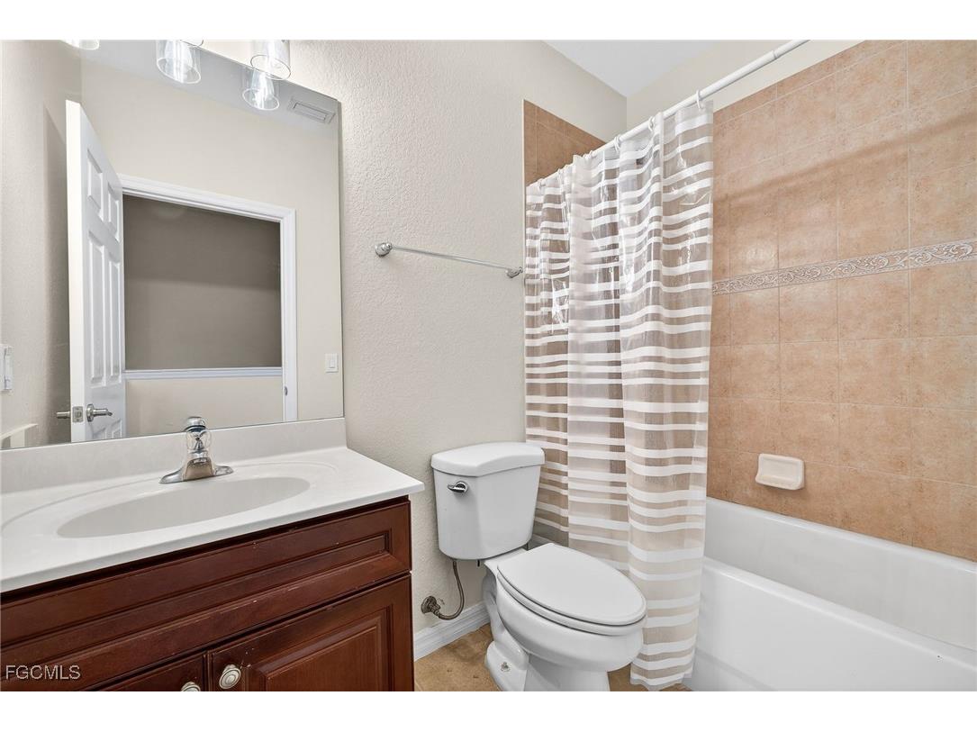 9832 Cristalino View Way #104 Fort Myers FL 33908 2026006136 image25