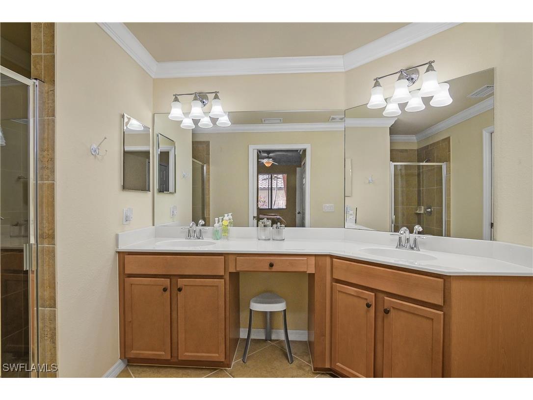 9832 Venezia Circle #1013 Naples FL 34113 225014716 image24