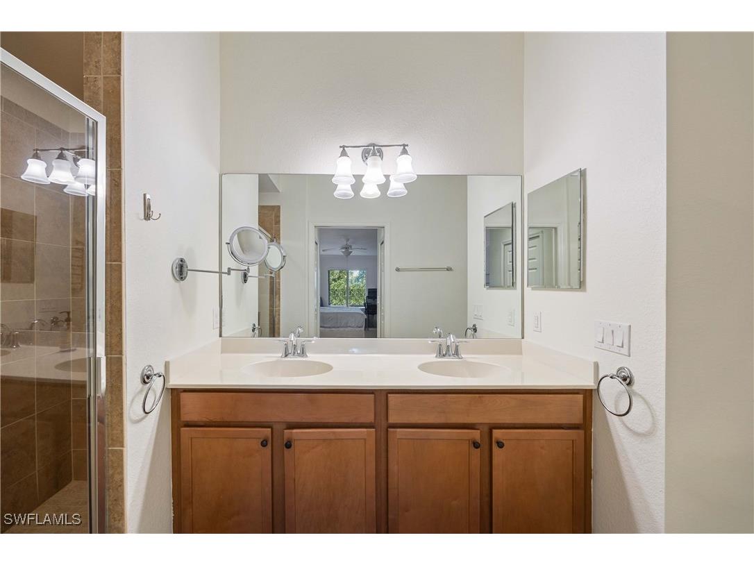 9832 Venezia Circle #1025 Naples FL 34113 225072322 image15