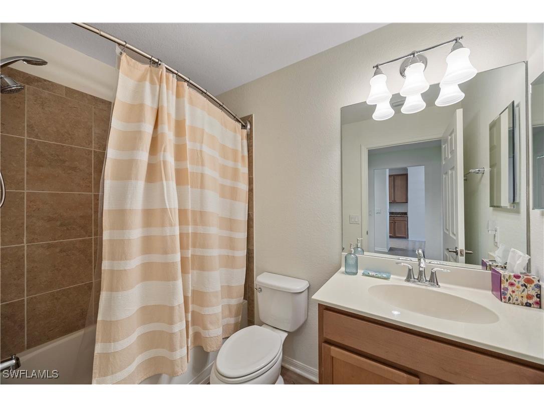 9832 Venezia Circle #1025 Naples FL 34113 225072322 image18