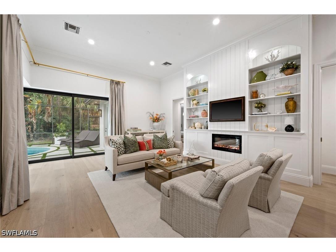 9833 Clear Lake Circle Naples FL 34109 226014663 image30