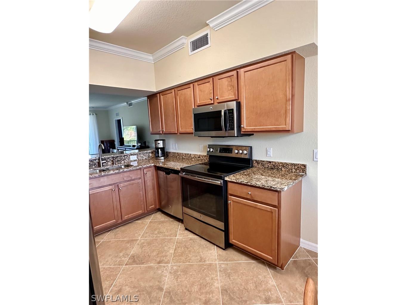 9834 Giaveno Circle #1724 Naples FL 34113 226009945 image6