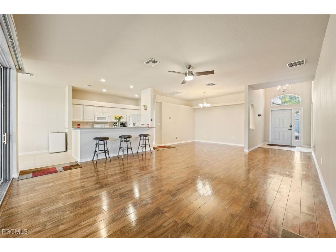 9835 Blue Stone Circle Fort Myers FL 33913 2026006095 image3