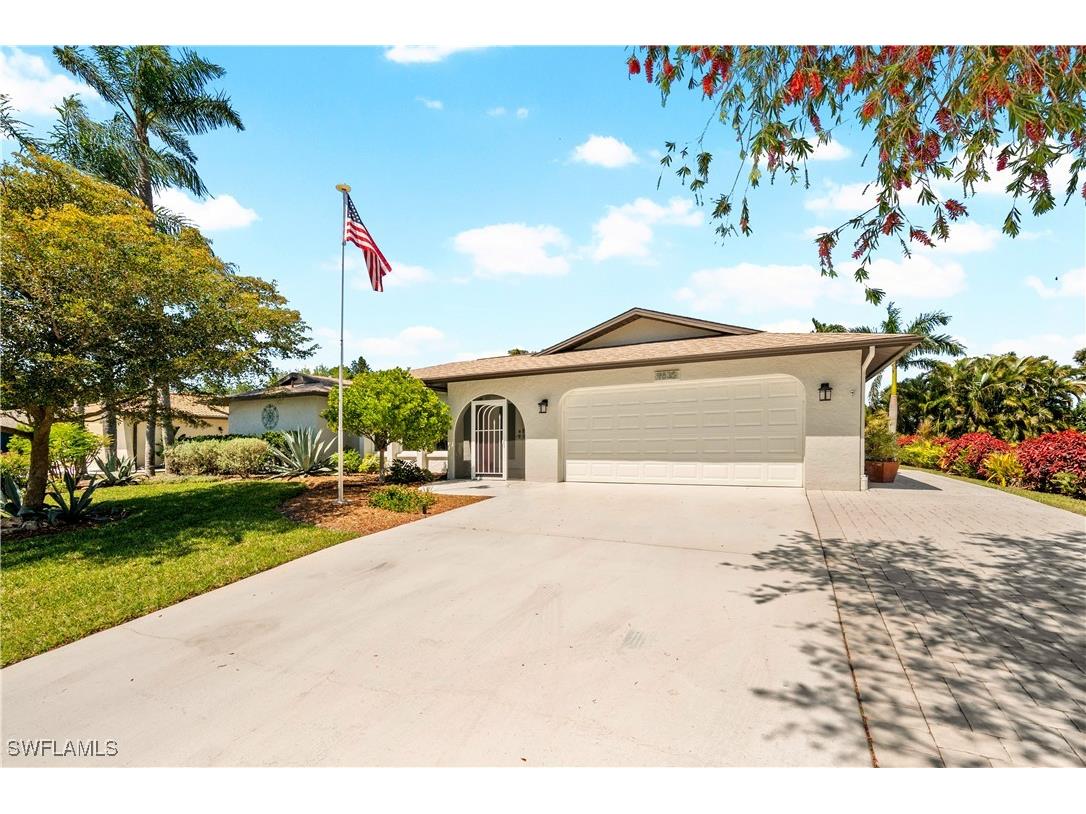 9835 Connecticut Street Bonita Springs FL 34135 224082229 image1