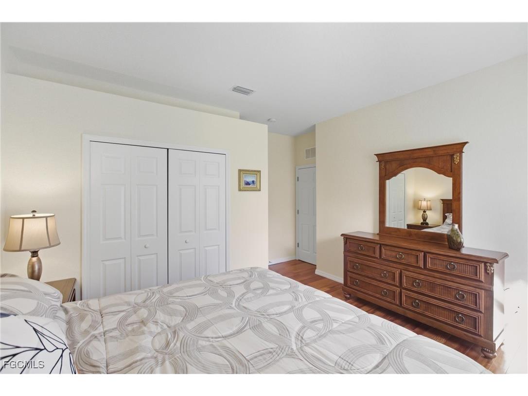 9836 Los Altos Court Fort Myers FL 33919 2025017762 image25
