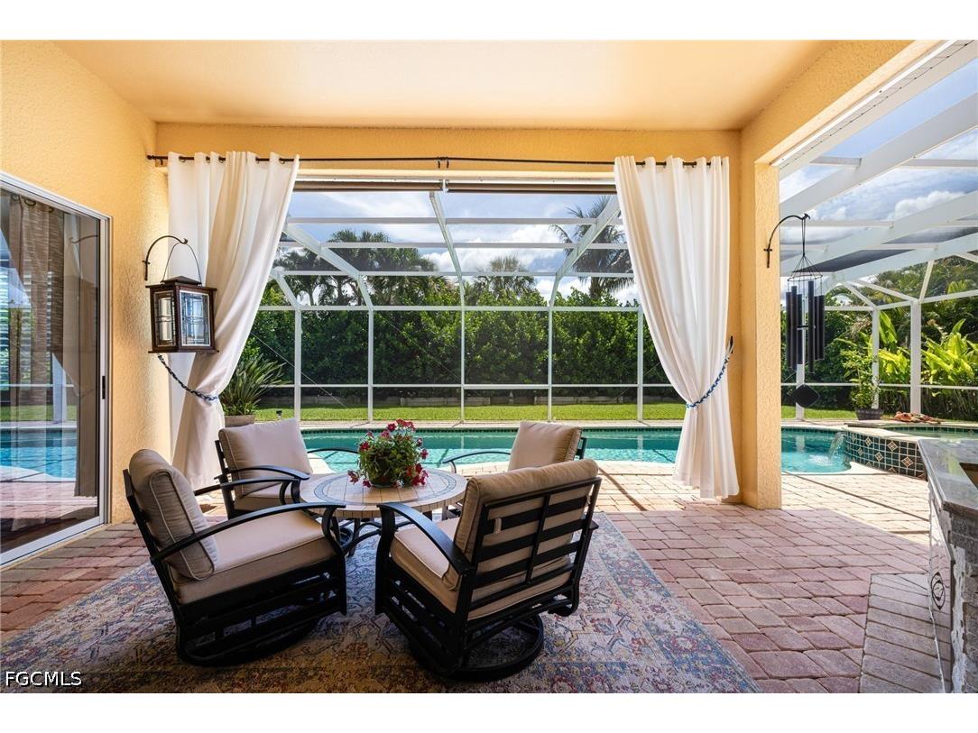 9836 Los Altos Court Fort Myers FL 33919 2026024444 image2