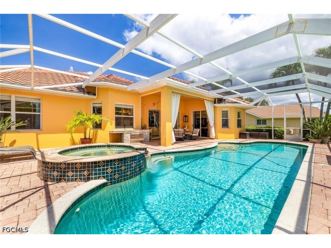 9836 Los Altos Court Fort Myers FL 33919 2026024444 image8