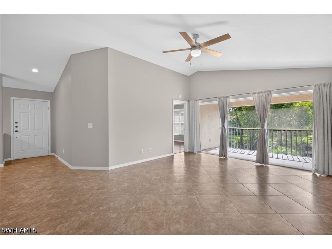9836 Luna Circle #F-204 Naples FL 34109 226020338 image4