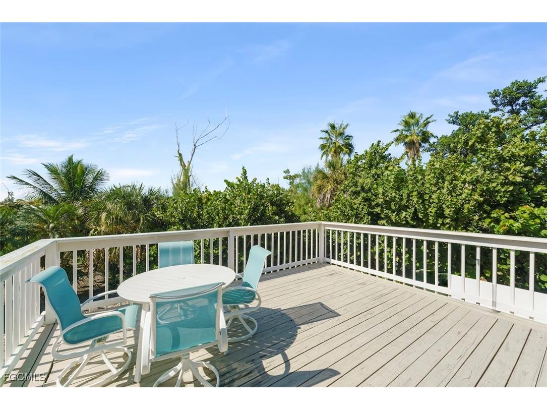 984 Greenwood Court S Sanibel FL 33957 2025019903 image21