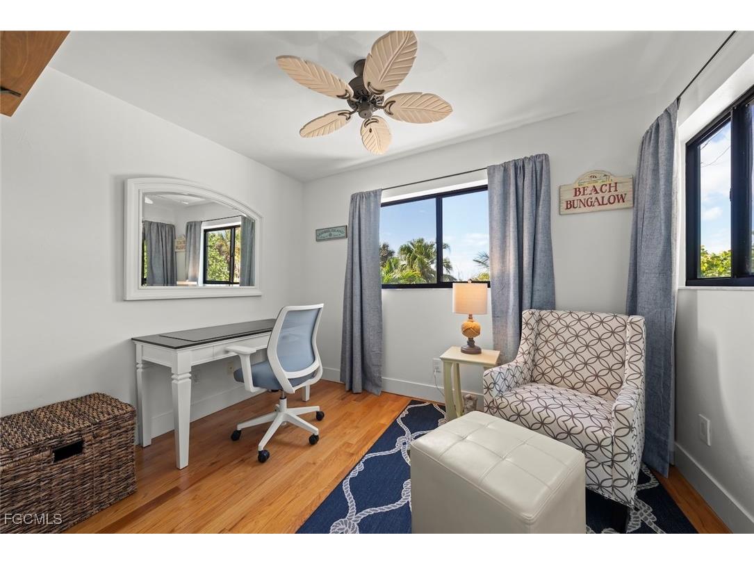 984 Greenwood Court S Sanibel FL 33957 2025019903 image25