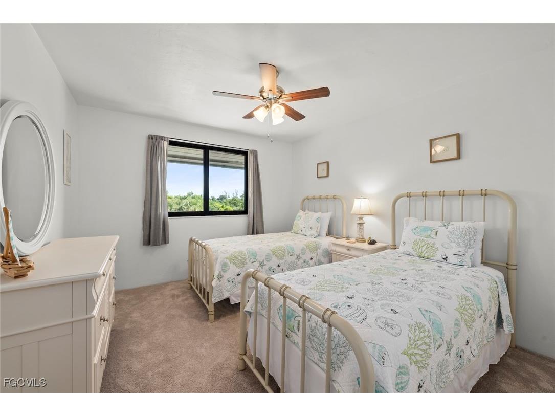 984 Greenwood Court S Sanibel FL 33957 2025019903 image31