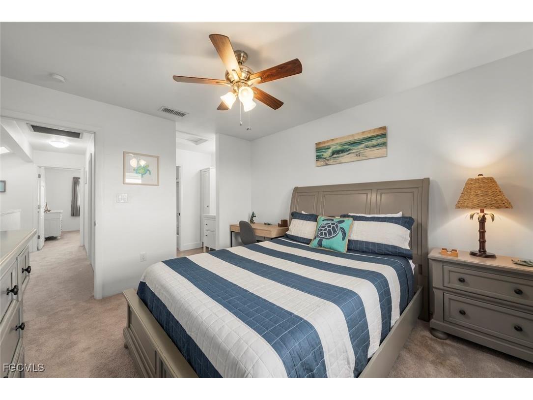 984 Greenwood Court S Sanibel FL 33957 2025019903 image37