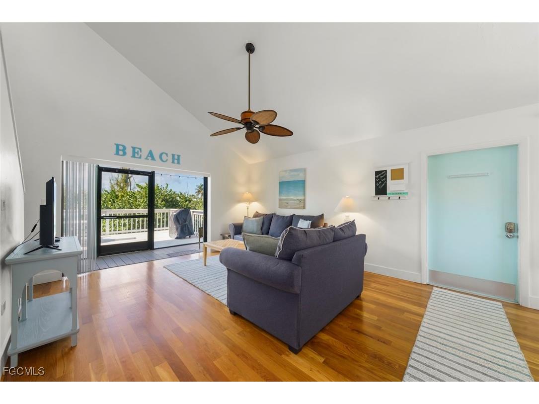 984 Greenwood Court S Sanibel FL 33957 2025019903 image8