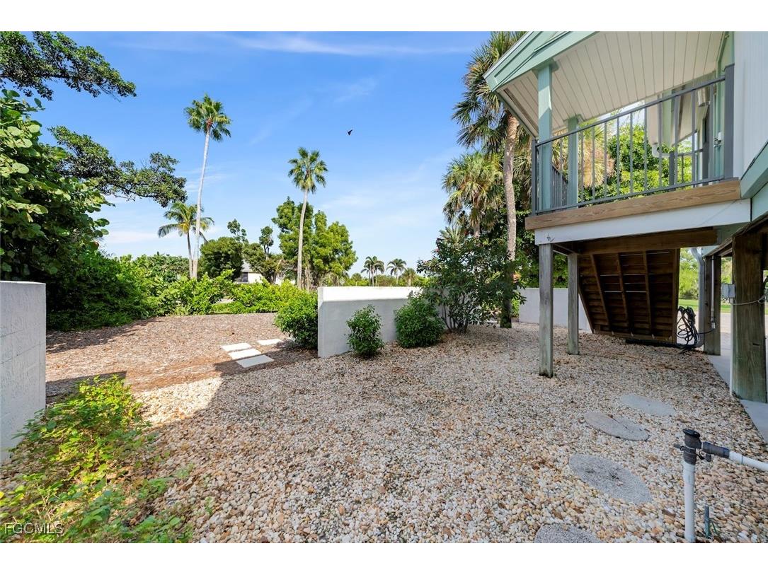 984 Greenwood Court S Sanibel FL 33957 2026005397 image46