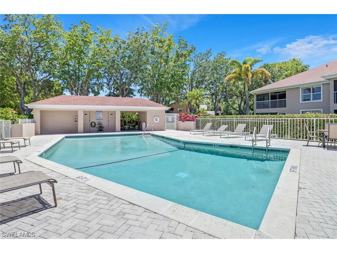 9840 Luna Circle #E-201 Naples FL 34109 224002977 image1