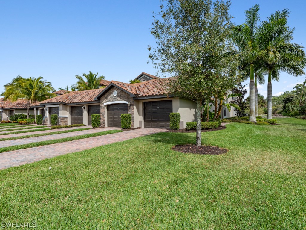 9840 Venezia Circle #811 Naples FL 34113 223086466 image1