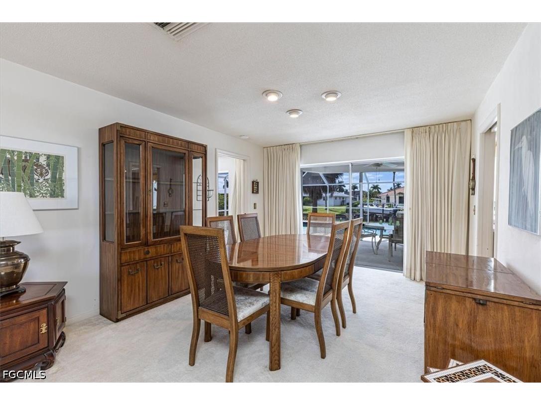 9841 Cypress Lake Drive Fort Myers FL 33919 2026018035 image15