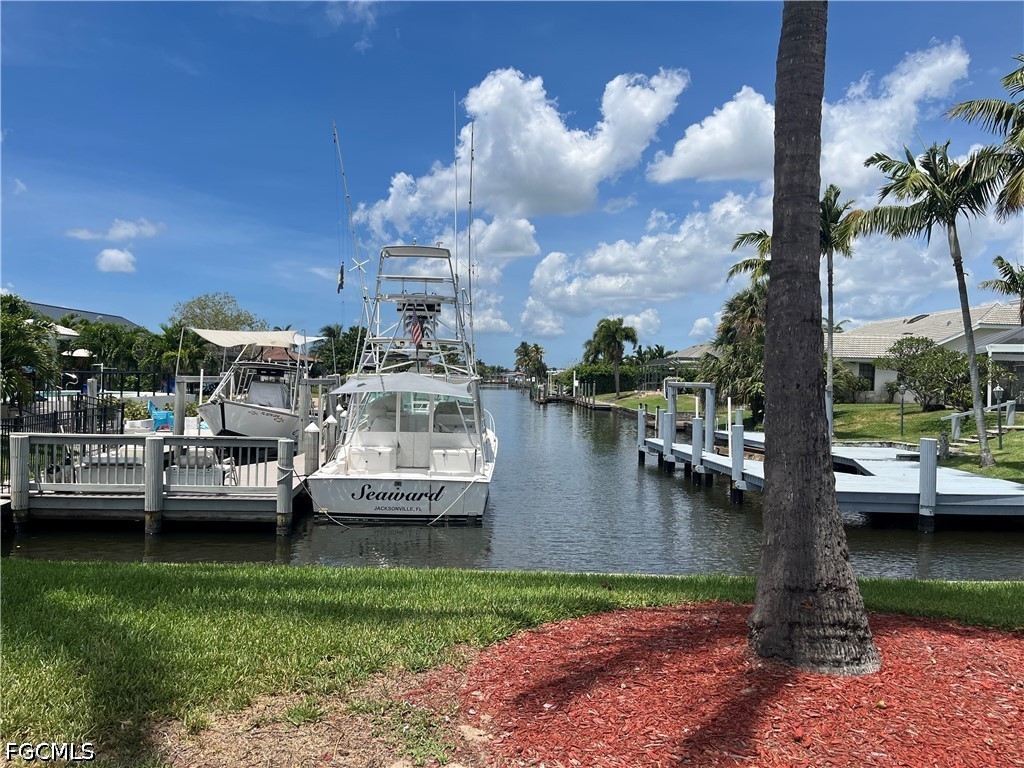 9841 Cypress Lake Drive Fort Myers FL 33919 2026018035 image2