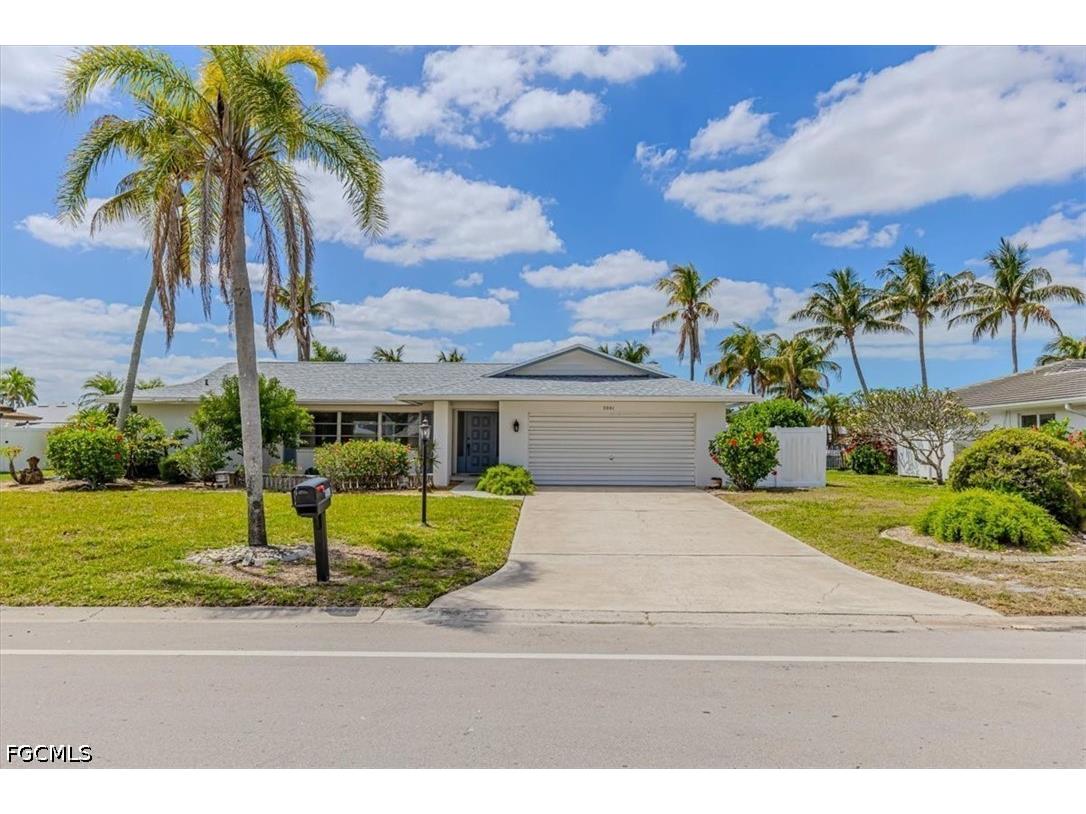 9841 Cypress Lake Drive Fort Myers FL 33919 2026018035 image26