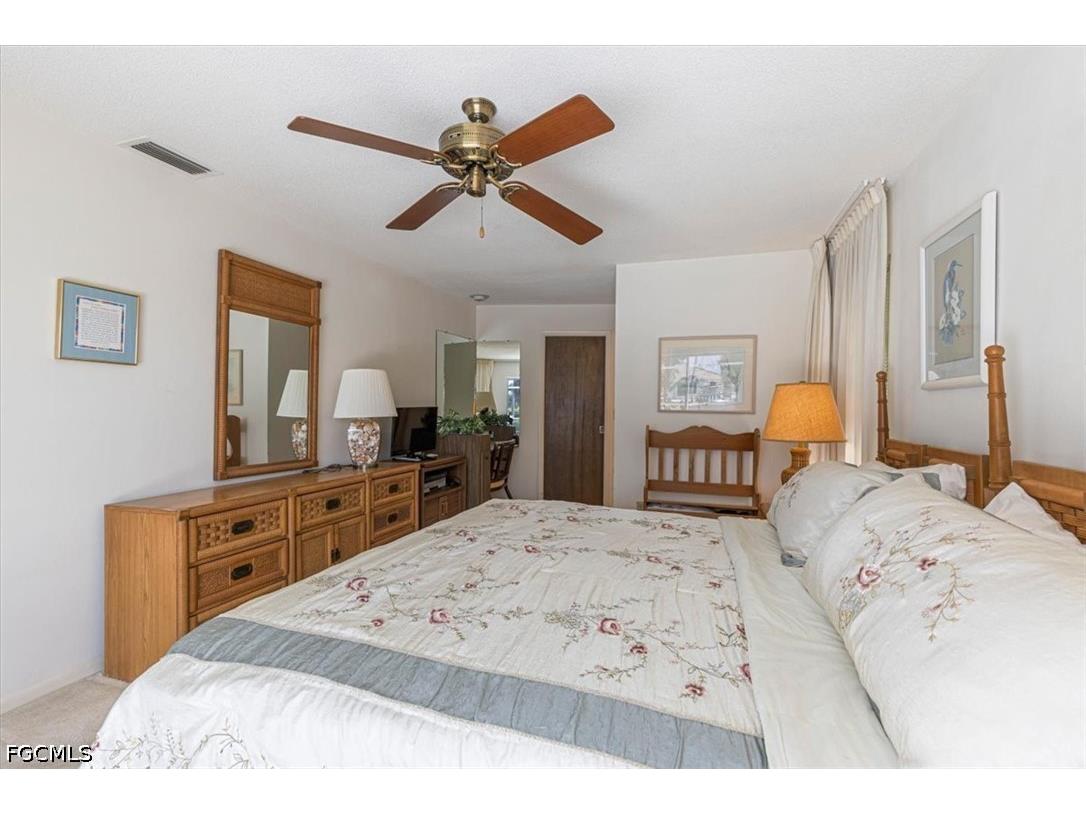9841 Cypress Lake Drive Fort Myers FL 33919 2026018035 image33