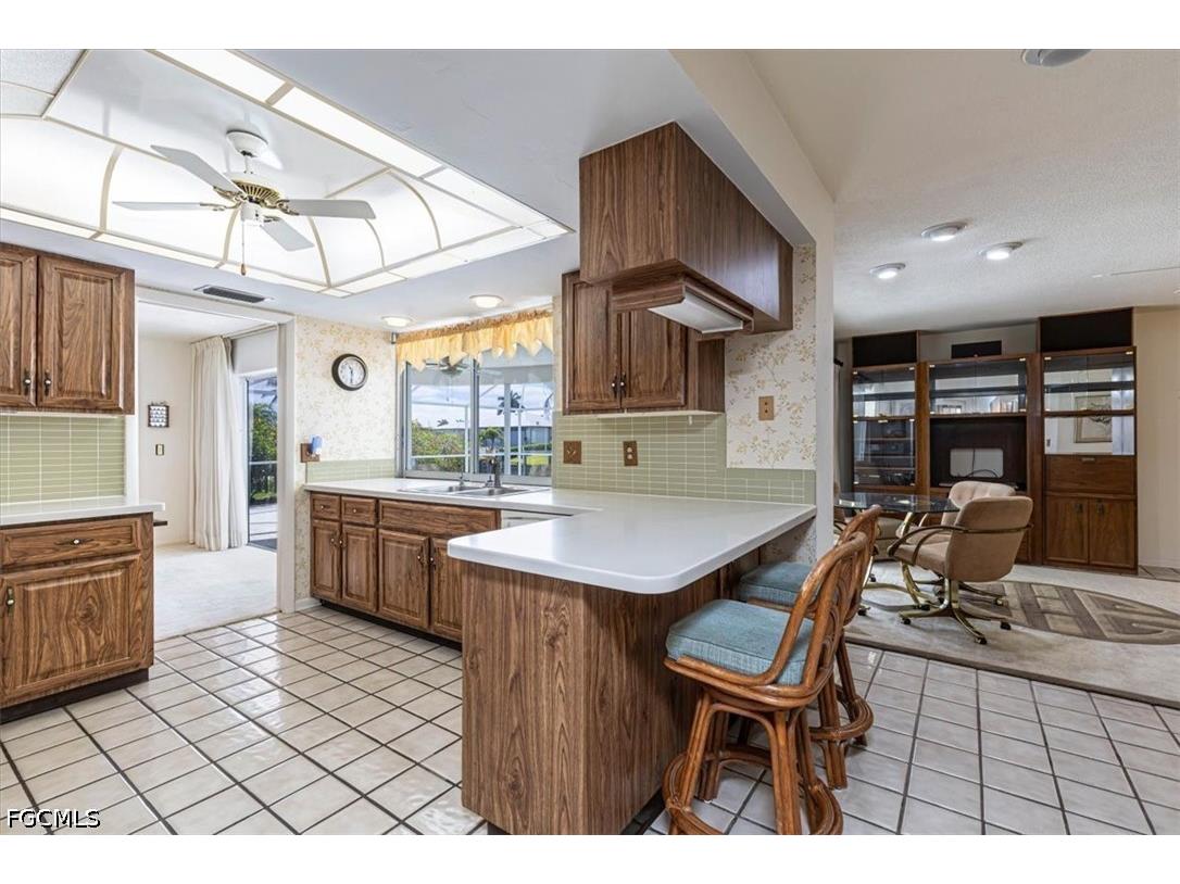 9841 Cypress Lake Drive Fort Myers FL 33919 2026018035 image4
