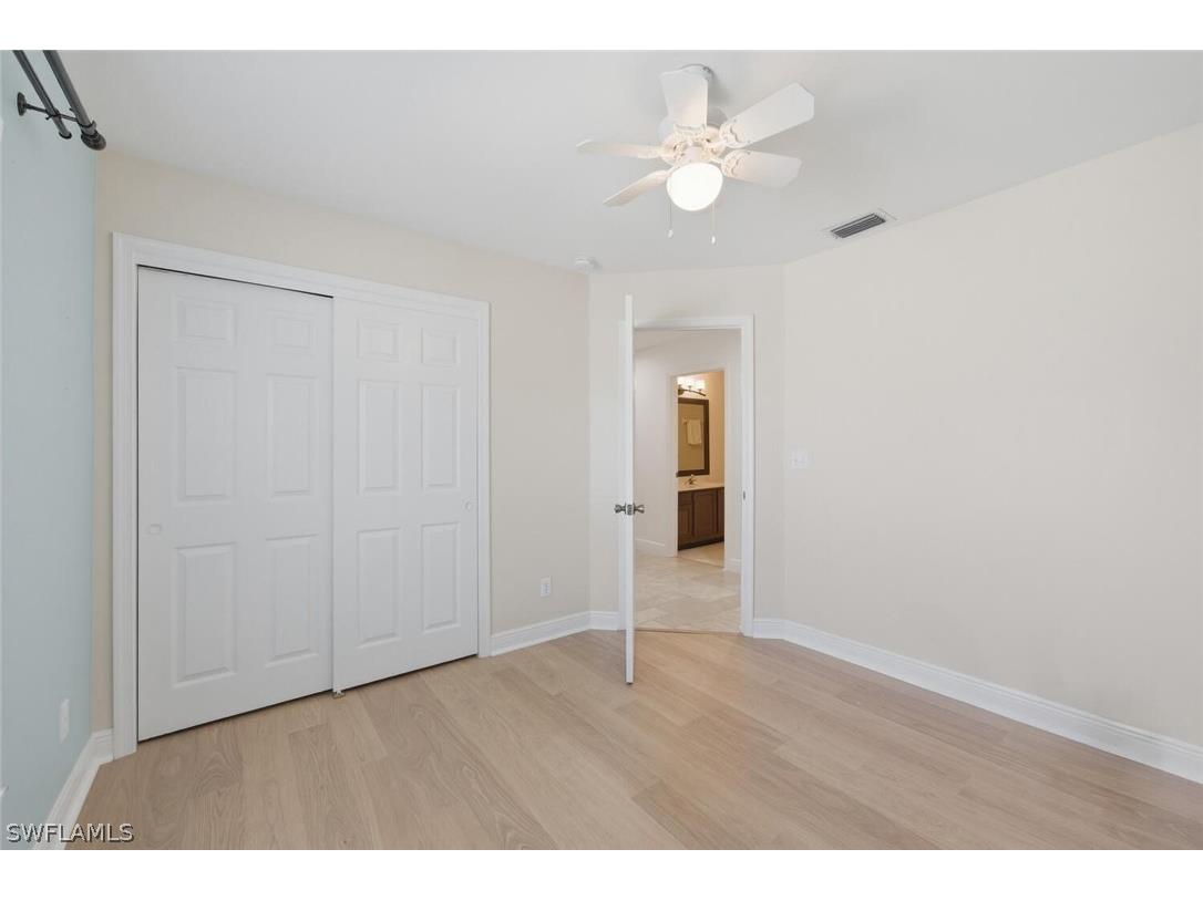 9844 Luna Circle #201D Naples FL 34109 226009404 image19