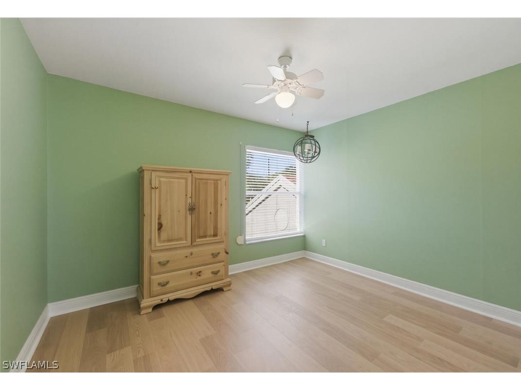 9844 Luna Circle #201D Naples FL 34109 226009404 image23