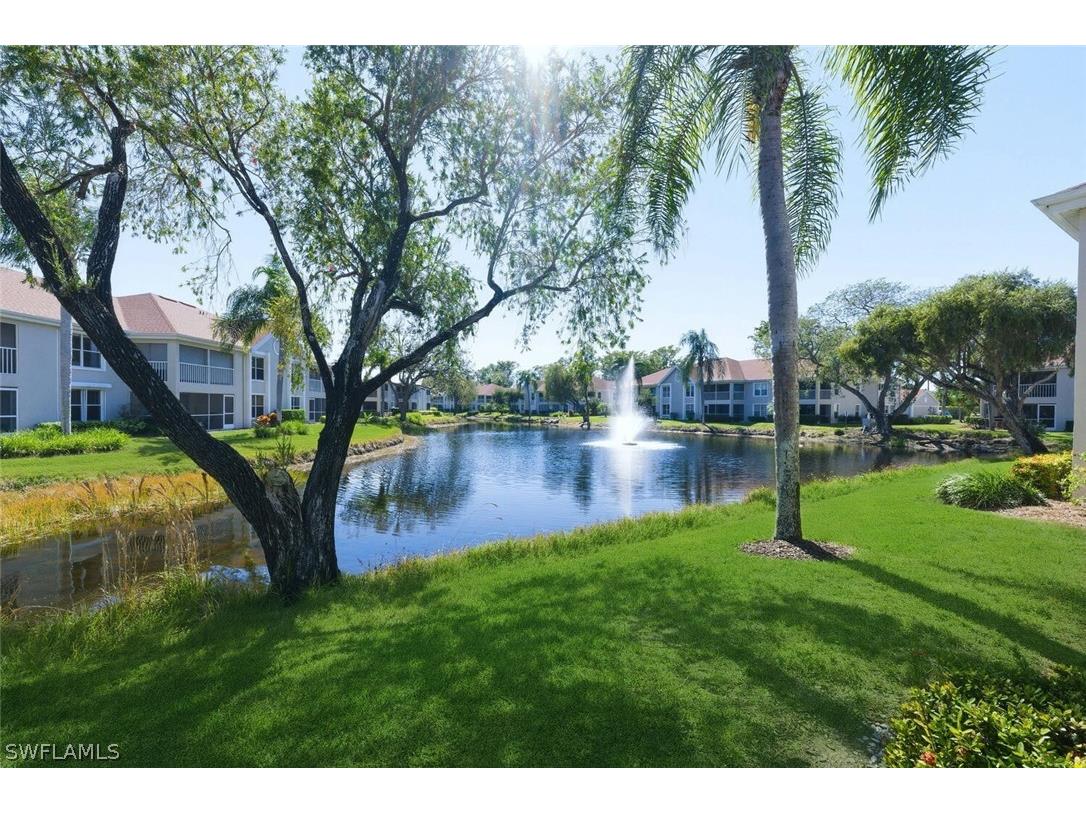 9844 Luna Circle #201D Naples FL 34109 226009404 image30