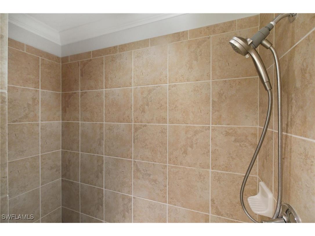 9844 Venezia Circle #714 Naples FL 34113 225080163 image30