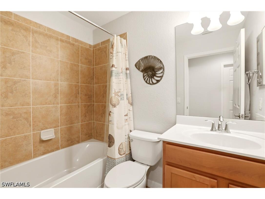 9844 Venezia Circle #714 Naples FL 34113 226015002 image25