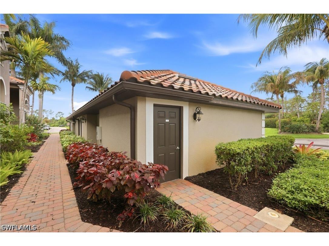 9844 Venezia Circle #714 Naples FL 34113 226015002 image4