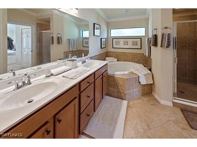 9844 Venezia Circle #721 Naples FL 34113 225067798 image13