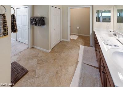 9844 Venezia Circle #721 Naples FL 34113 225067798 image14