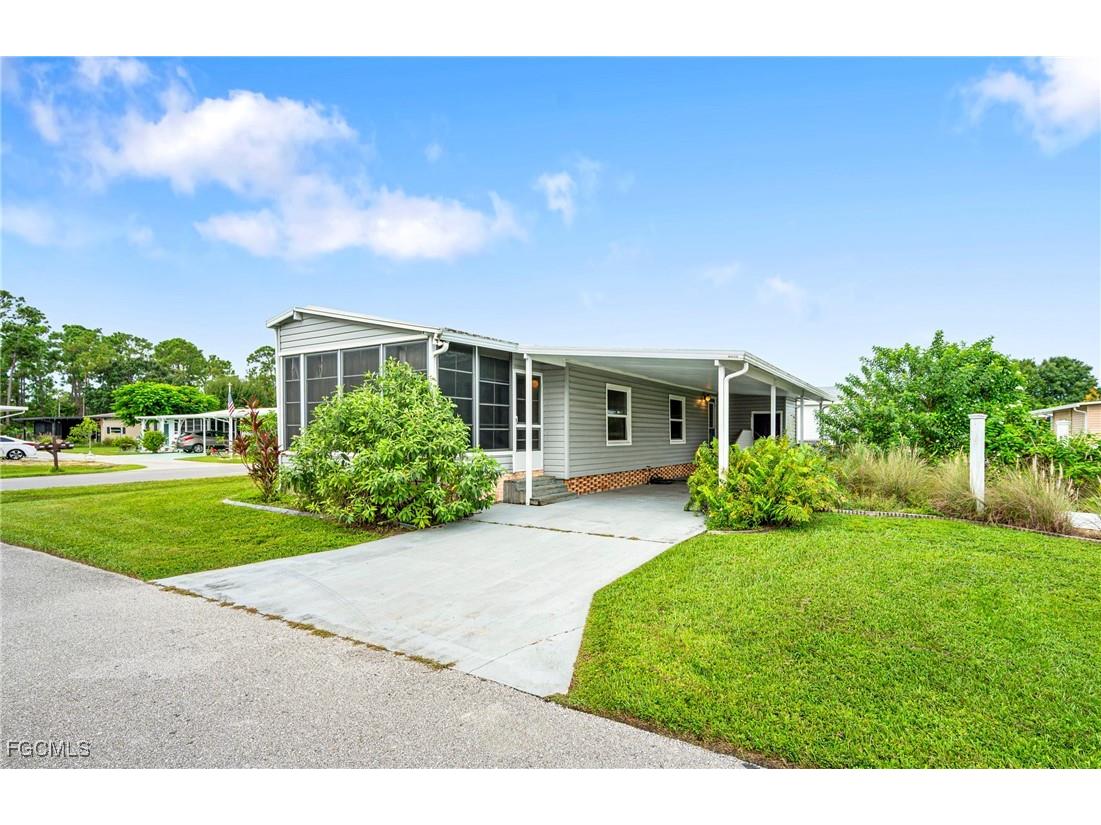 9849 Creekwood Lane Fort Myers FL 33905 2025010070 image2