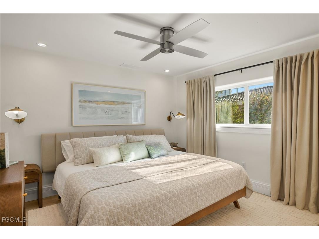 985 Oyster Court Sanibel FL 33957 2025017608 image23