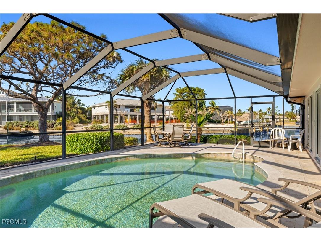 985 Oyster Court Sanibel FL 33957 2025017608 image29